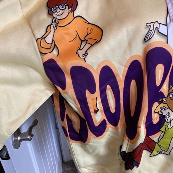 Scoobey Doo hoodie - Picture 2 of 5